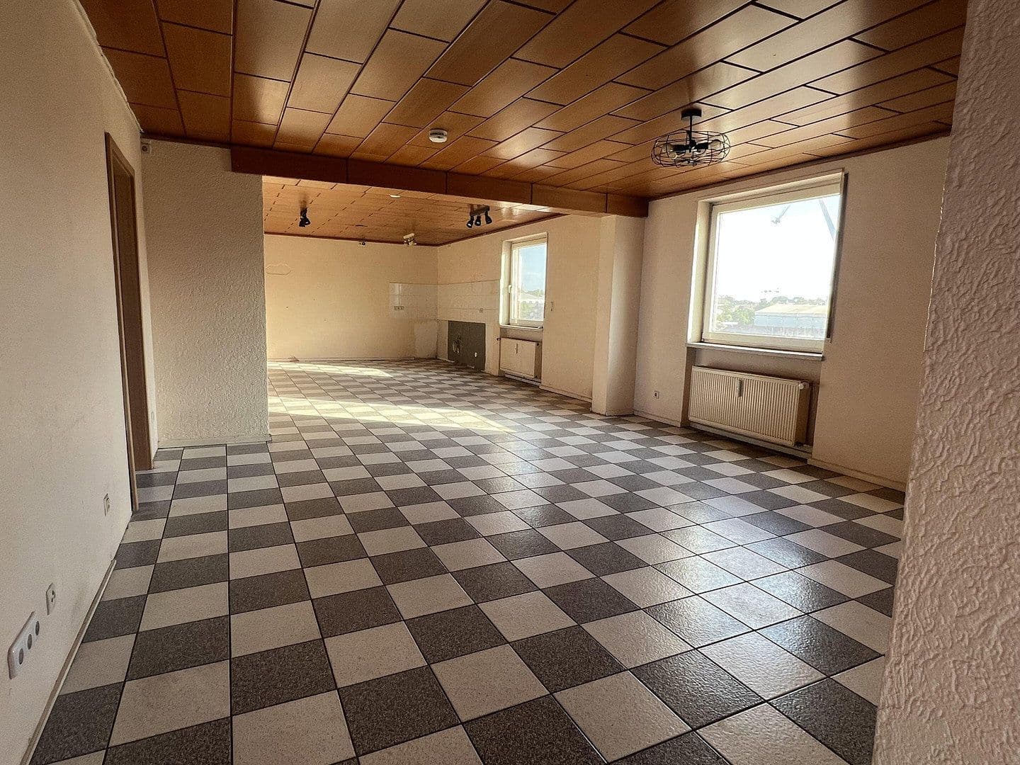 Prenájom bytu 4-izbový 116 m², Lagerstraße 12, Mannheim, Bádensko-Wurttembersko Prenájom bytu 4-izbový 116 m², Lagerstraße 12, Mannheim, Bádensko-Wurttembersko
