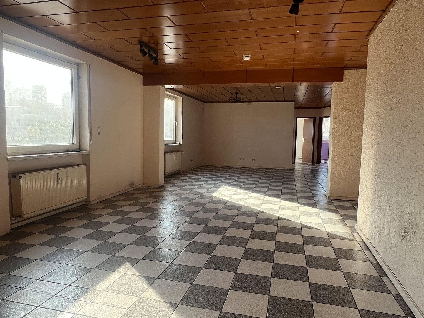 Prenájom bytu 4-izbový 116 m², Lagerstraße 12, Mannheim, Bádensko-Wurttembersko Prenájom bytu 4-izbový 116 m², Lagerstraße 12, Mannheim, Bádensko-Wurttembersko