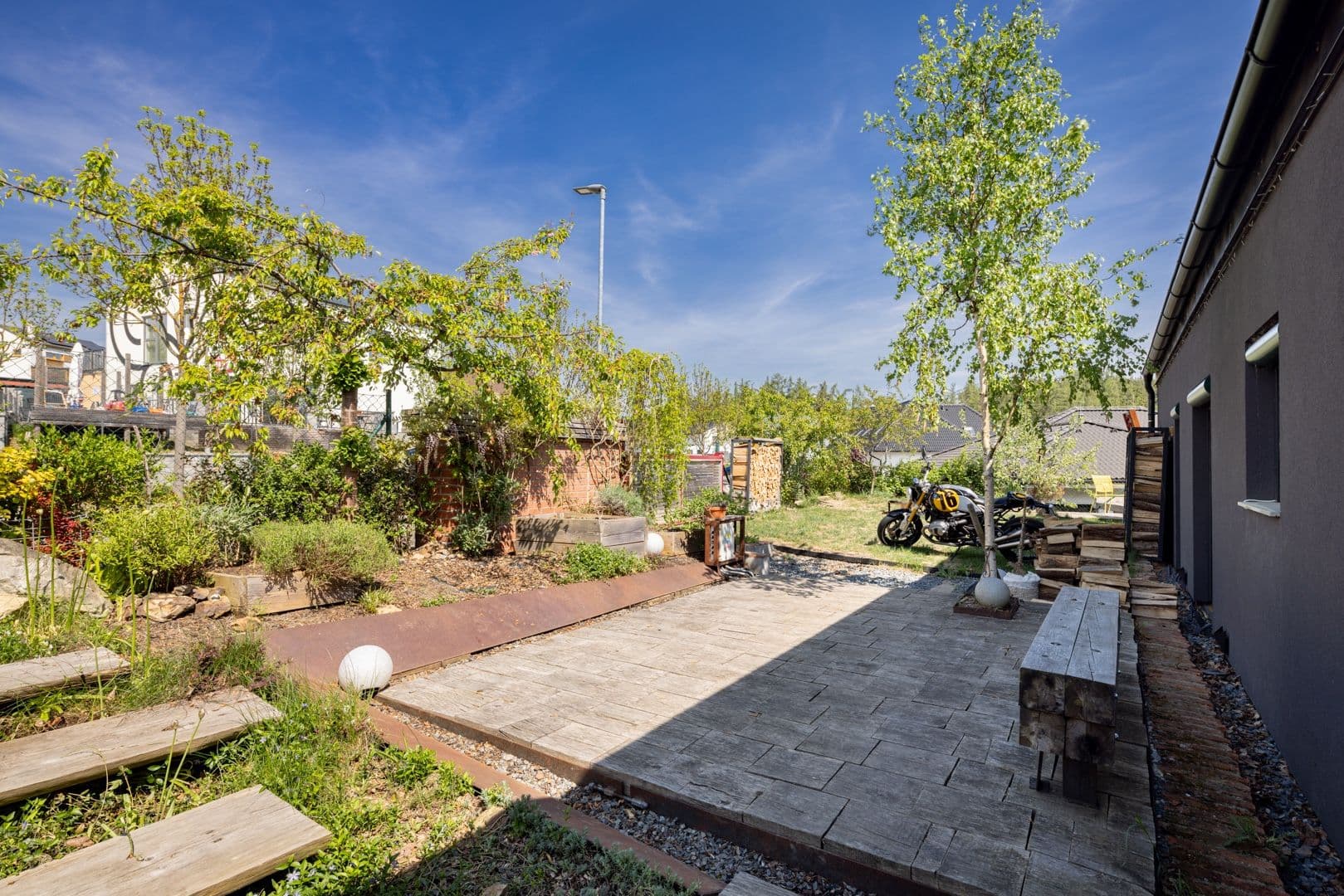 Predaj domu 117 m², pozemok 400 m², V Aleji, Nová Ves pod Pleší, Středočeský kraj Predaj domu 117 m², pozemok 400 m², V Aleji, Nová Ves pod Pleší, Středočeský kraj