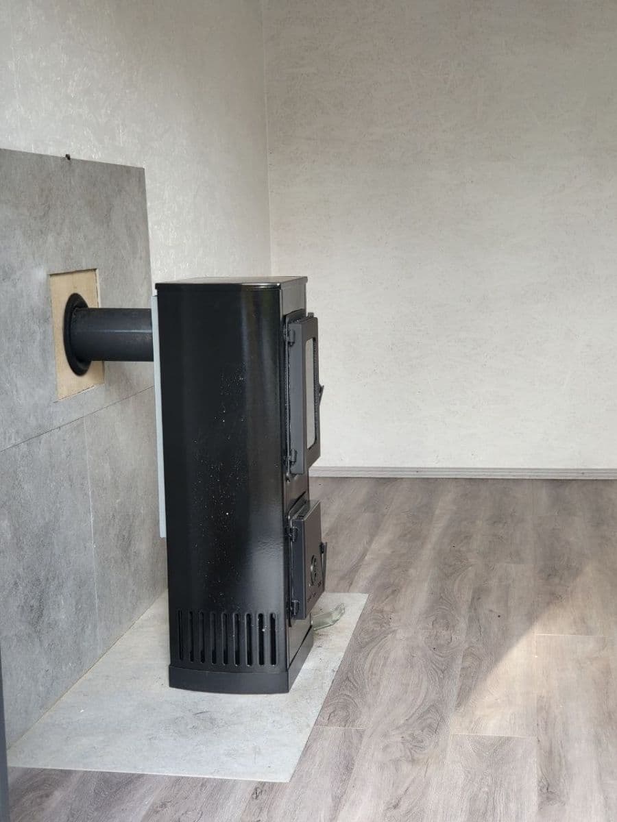 Predaj rekreačného objektu 12 m², pozemok 271 m², Tomkova, Praha, Praha Predaj rekreačného objektu 12 m², pozemok 271 m², Tomkova, Praha, Praha