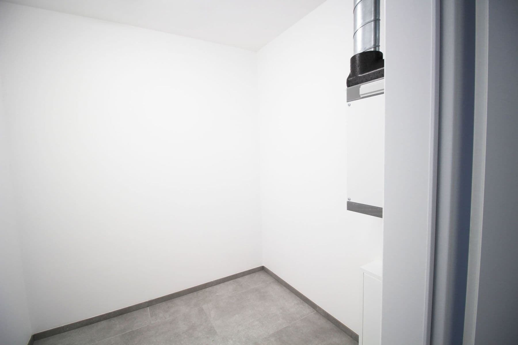 Prenájom bytu 2-izbový 54 m², U Engerthu, Kladno, Středočeský kraj Prenájom bytu 2-izbový 54 m², U Engerthu, Kladno, Středočeský kraj