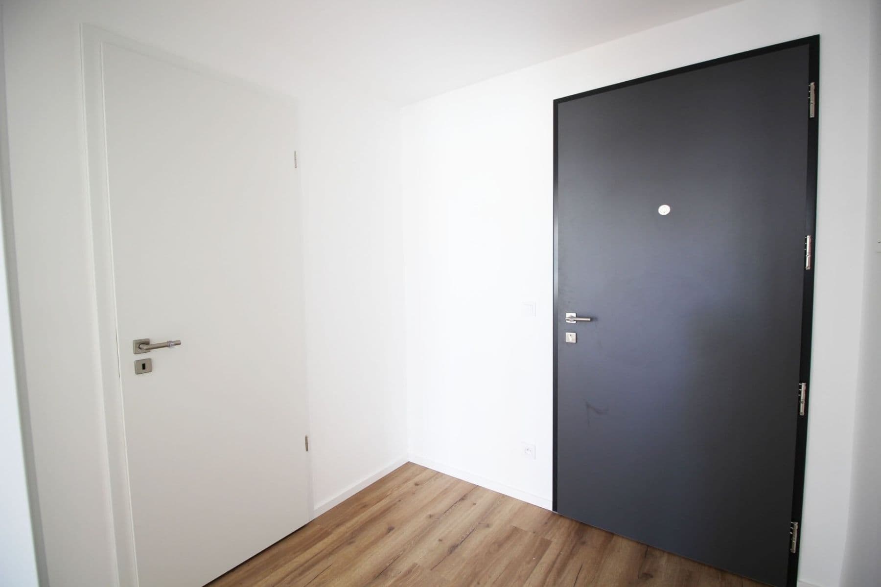 Prenájom bytu 2-izbový 54 m², U Engerthu, Kladno, Středočeský kraj Prenájom bytu 2-izbový 54 m², U Engerthu, Kladno, Středočeský kraj