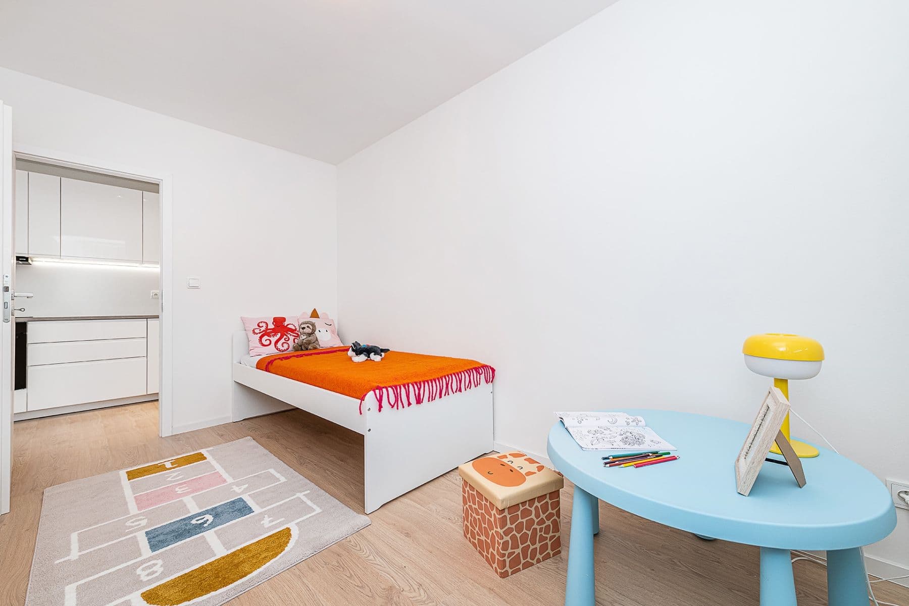 Predaj bytu 4-izbový 80 m², Přecechtělova, Praha, Praha Predaj bytu 4-izbový 80 m², Přecechtělova, Praha, Praha