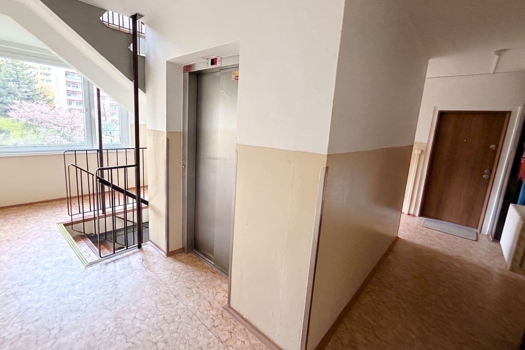 Predaj bytu 4-izbový 80 m², Přecechtělova, Praha, Praha Predaj bytu 4-izbový 80 m², Přecechtělova, Praha, Praha