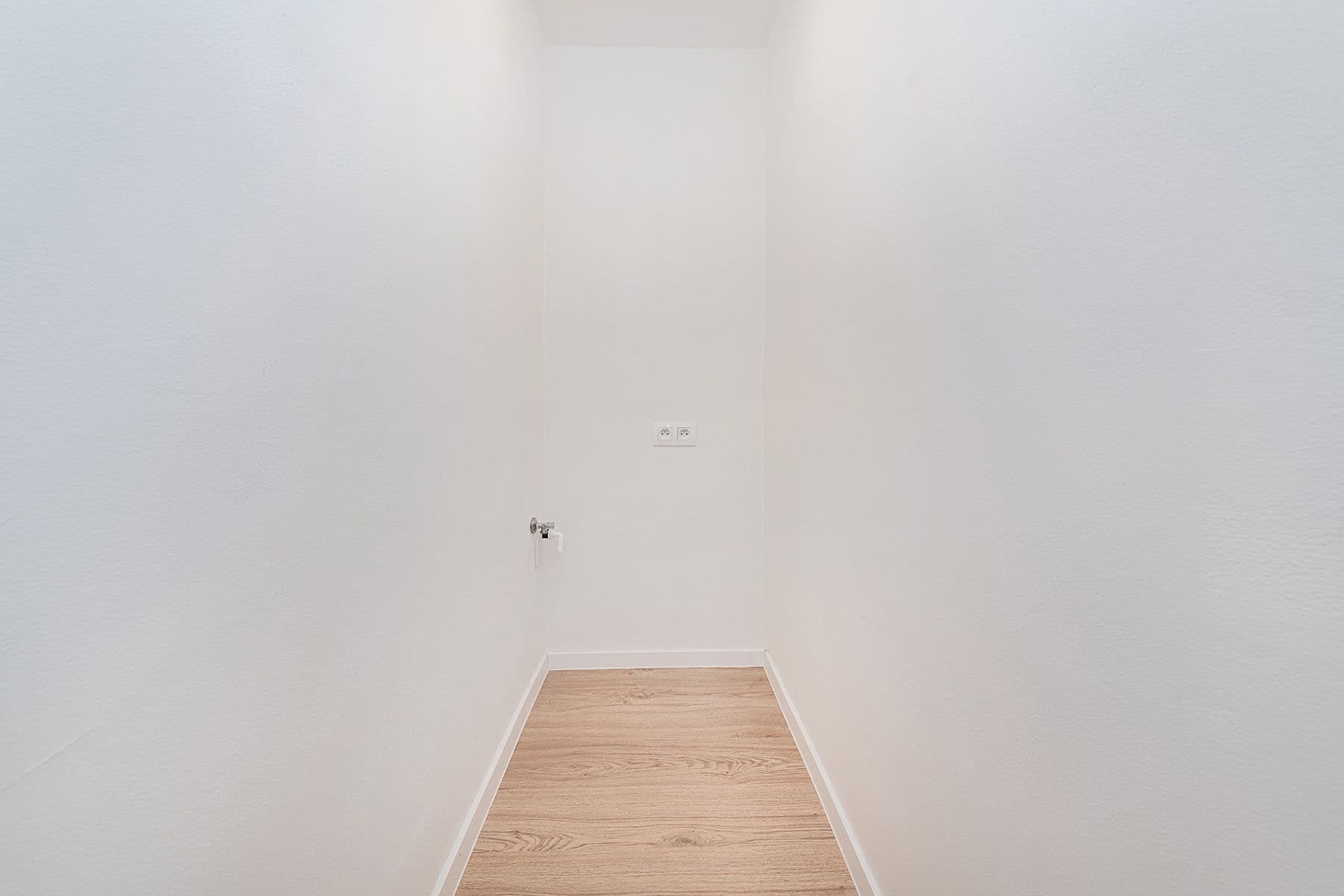 Predaj bytu 2-izbový 42 m², Ruská, Praha, Praha Predaj bytu 2-izbový 42 m², Ruská, Praha, Praha