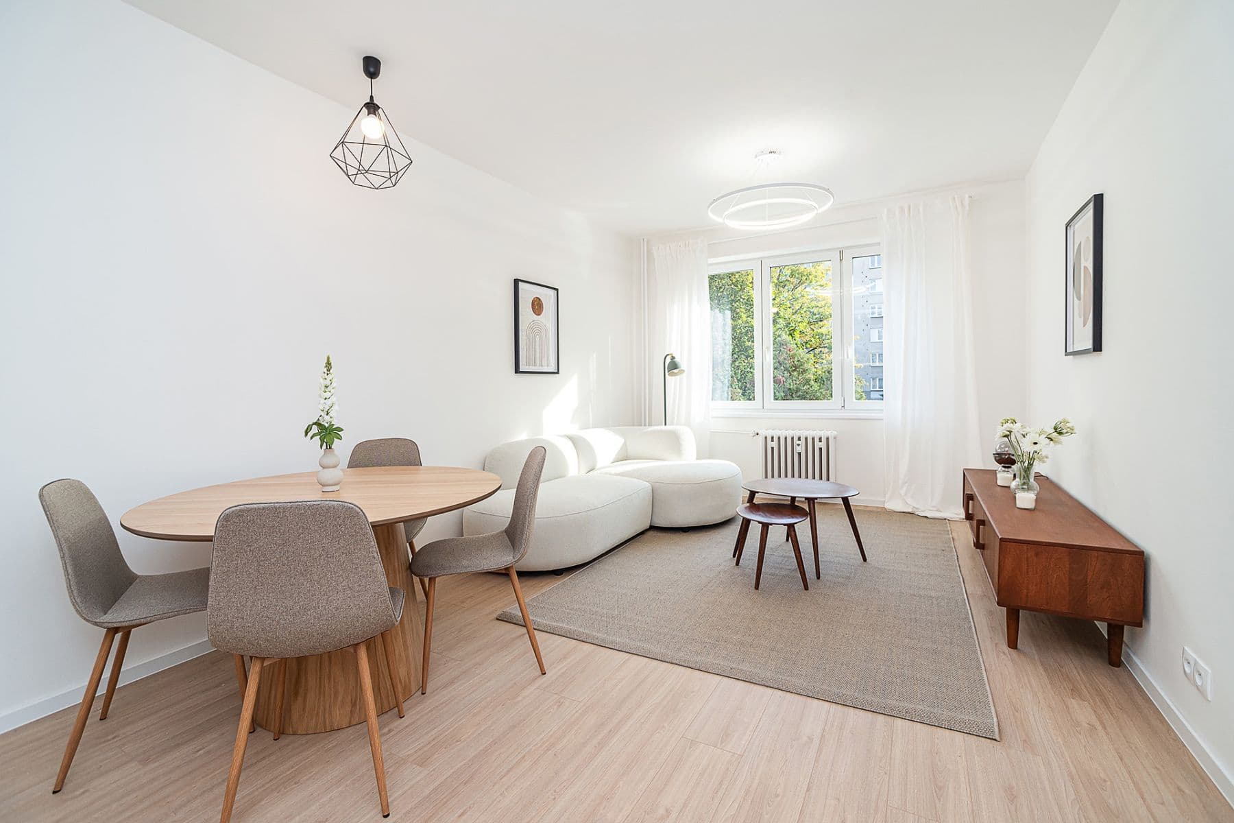 Predaj bytu 2-izbový 42 m², Ruská, Praha, Praha Predaj bytu 2-izbový 42 m², Ruská, Praha, Praha