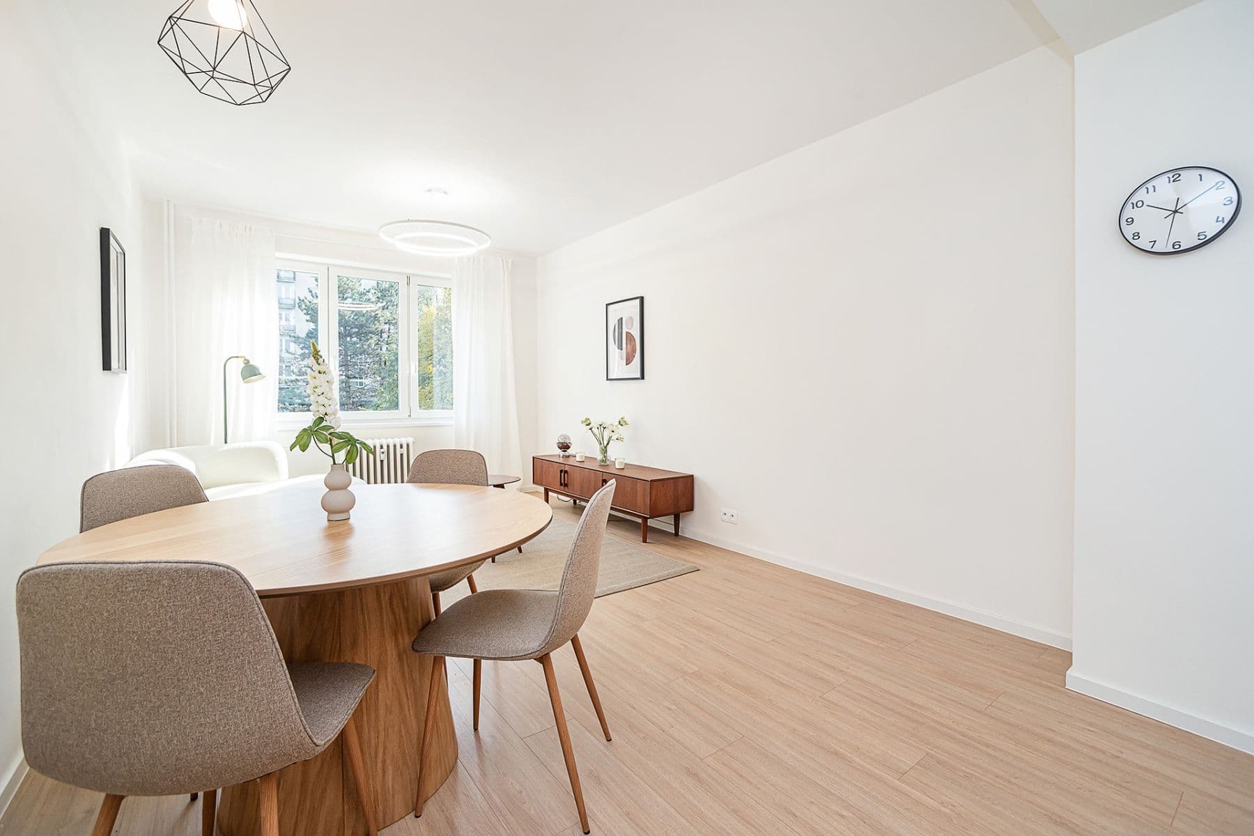 Predaj bytu 2-izbový 42 m², Ruská, Praha, Praha Predaj bytu 2-izbový 42 m², Ruská, Praha, Praha