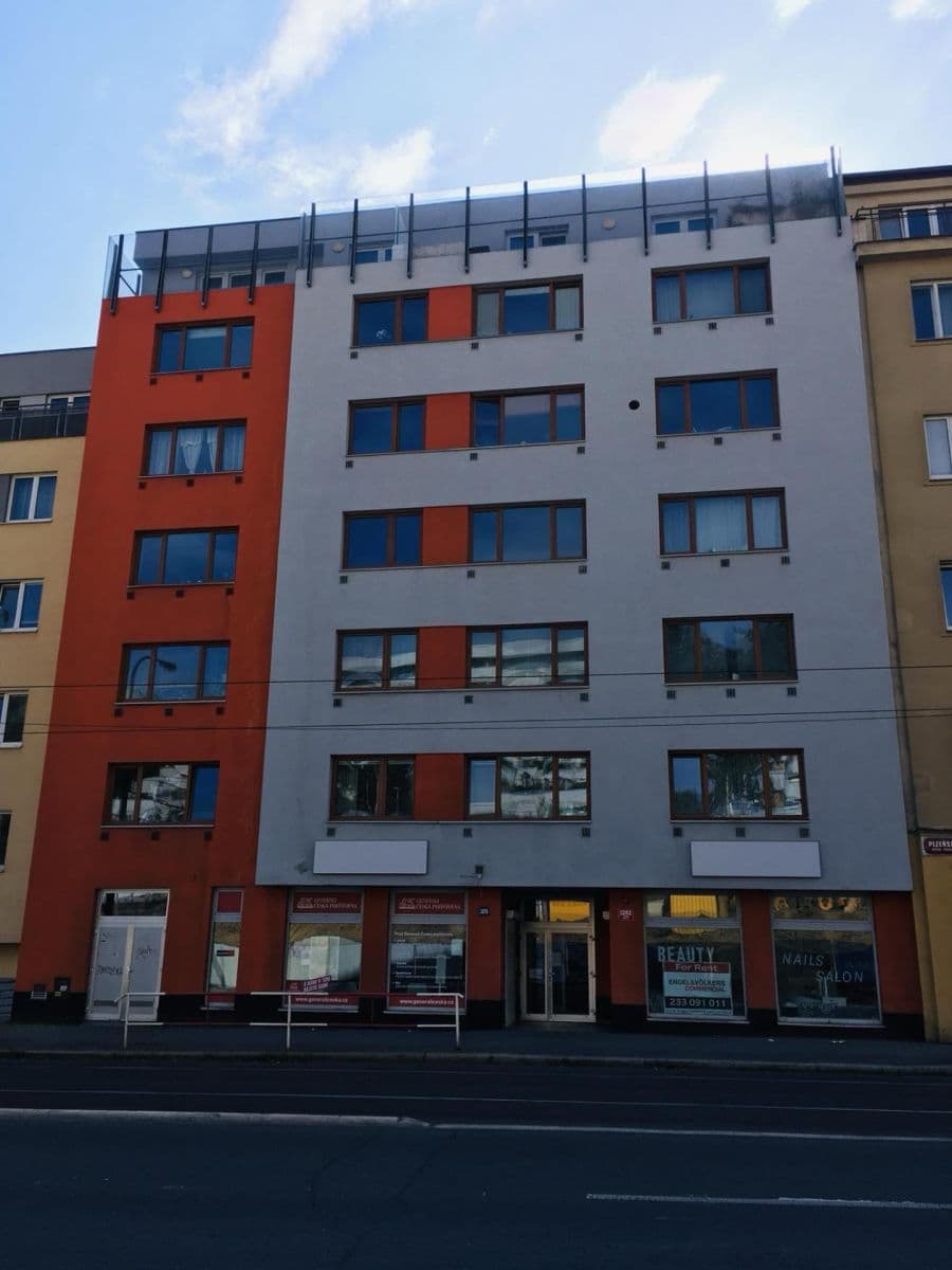 Prenájom bytu 2-izbový 42 m², Plzeňská, Praha, Praha Prenájom bytu 2-izbový 42 m², Plzeňská, Praha, Praha