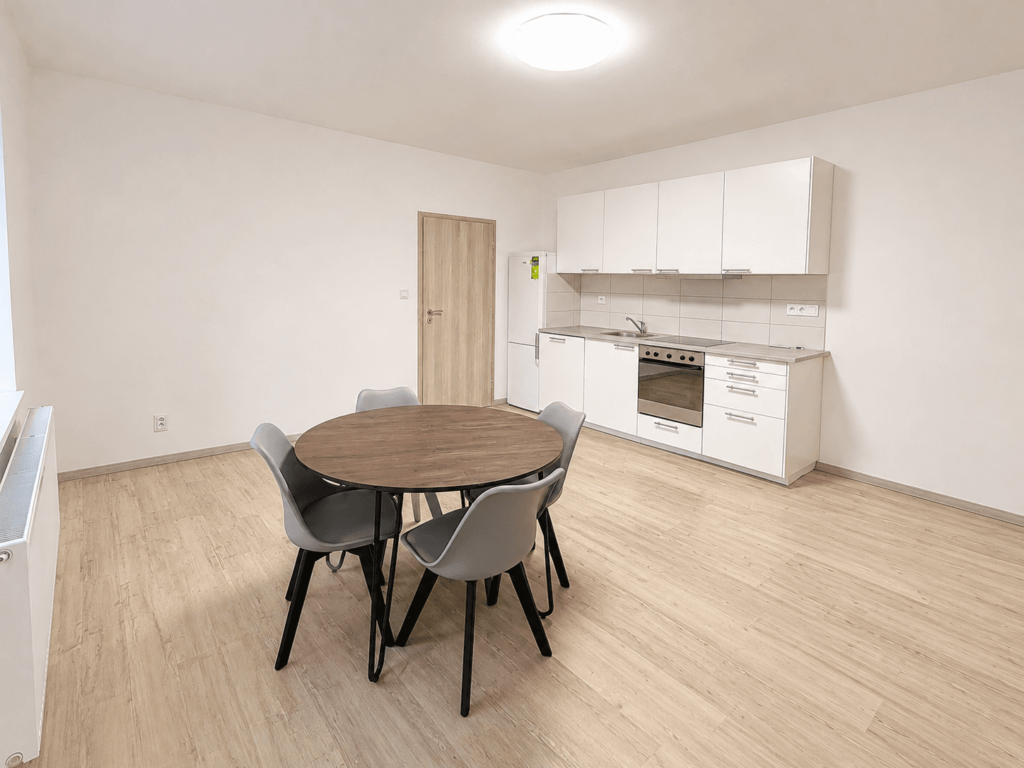 Prenájom bytu 4-izbový 55 m², Žižkova, Nový Knín, Středočeský kraj Prenájom bytu 4-izbový 55 m², Žižkova, Nový Knín, Středočeský kraj