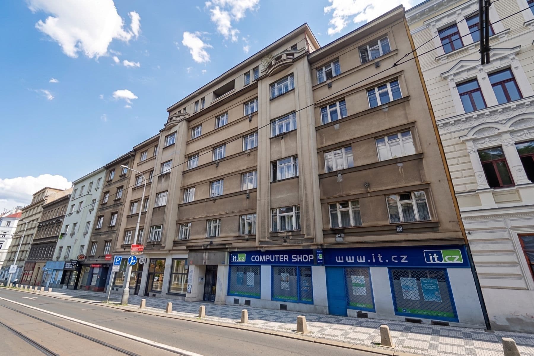 Predaj bytu 2-izbový 56 m², Francouzská, Praha, Praha Predaj bytu 2-izbový 56 m², Francouzská, Praha, Praha