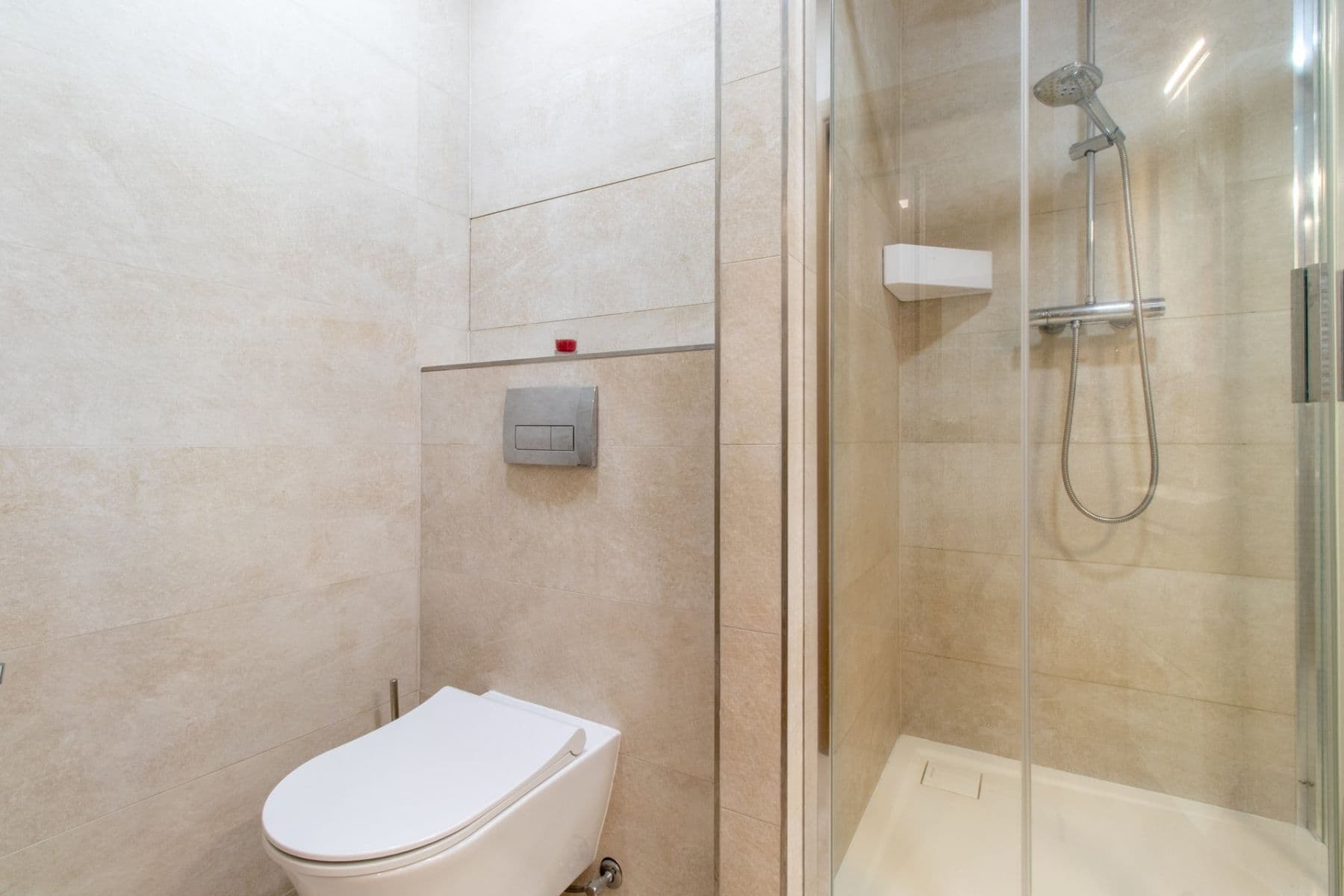 Prenájom bytu 2-izbový 50 m², Kurčatovova, Praha, Praha Prenájom bytu 2-izbový 50 m², Kurčatovova, Praha, Praha