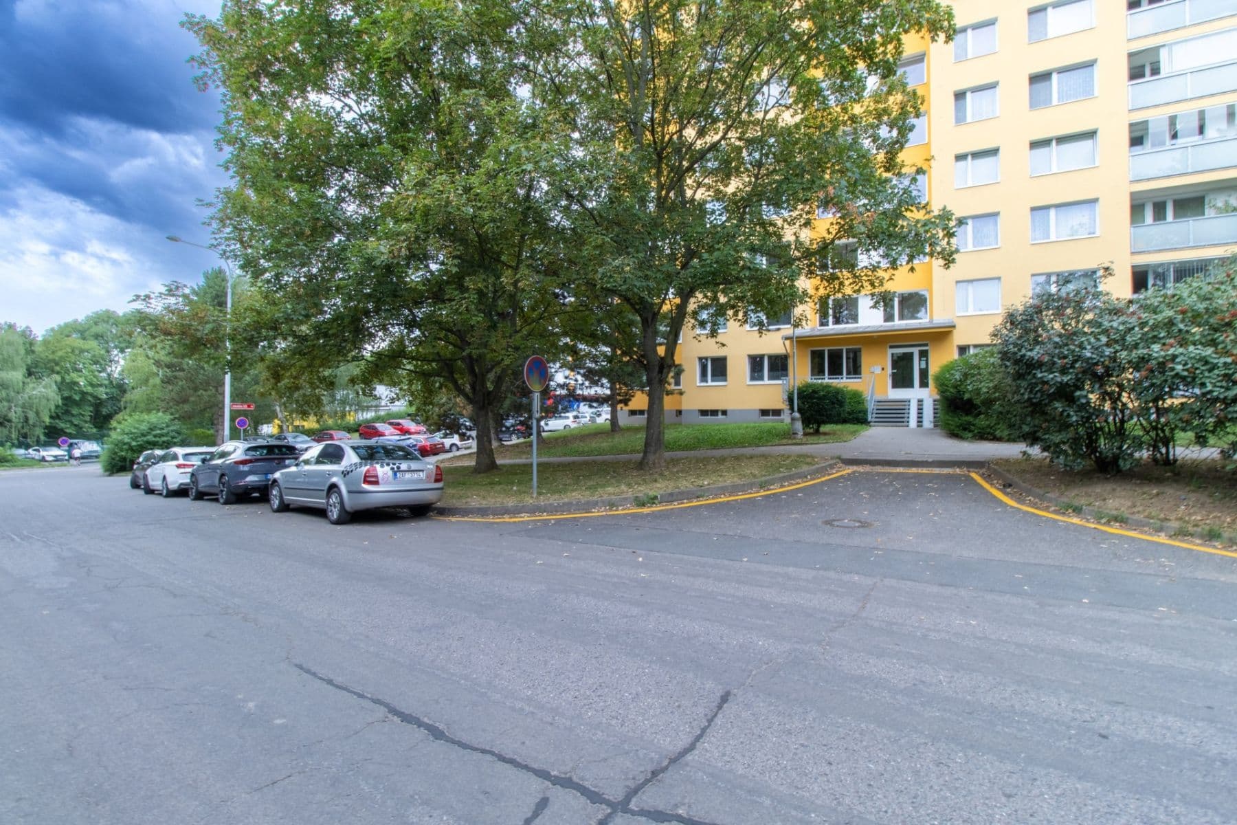 Prenájom bytu 2-izbový 50 m², Kurčatovova, Praha, Praha Prenájom bytu 2-izbový 50 m², Kurčatovova, Praha, Praha