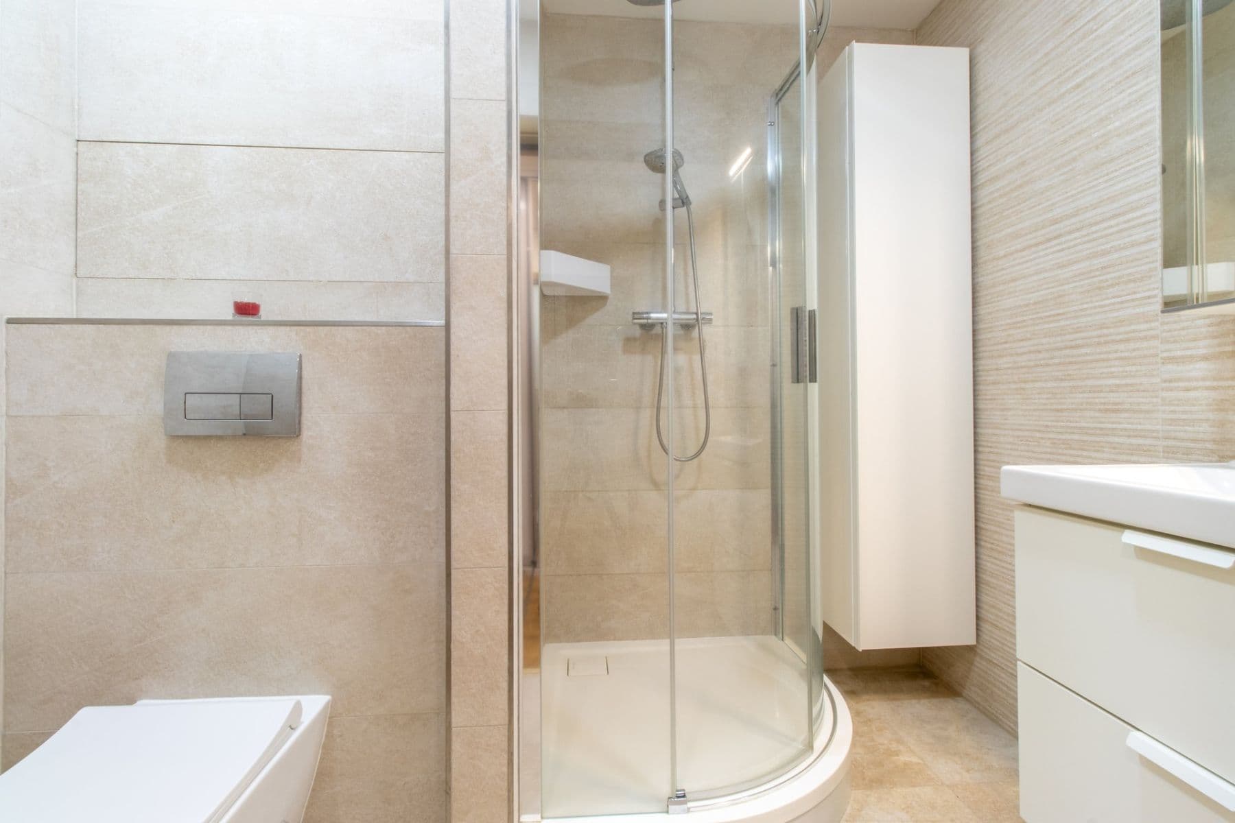 Prenájom bytu 2-izbový 50 m², Kurčatovova, Praha, Praha Prenájom bytu 2-izbový 50 m², Kurčatovova, Praha, Praha