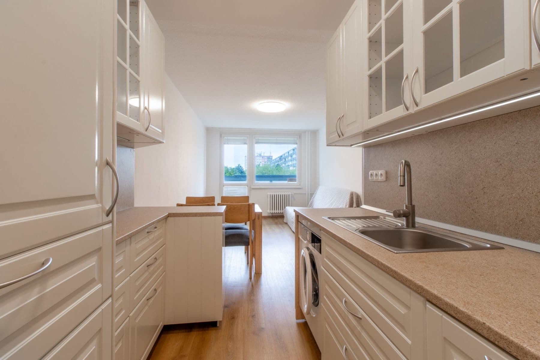 Prenájom bytu 2-izbový 50 m², Kurčatovova, Praha, Praha Prenájom bytu 2-izbový 50 m², Kurčatovova, Praha, Praha