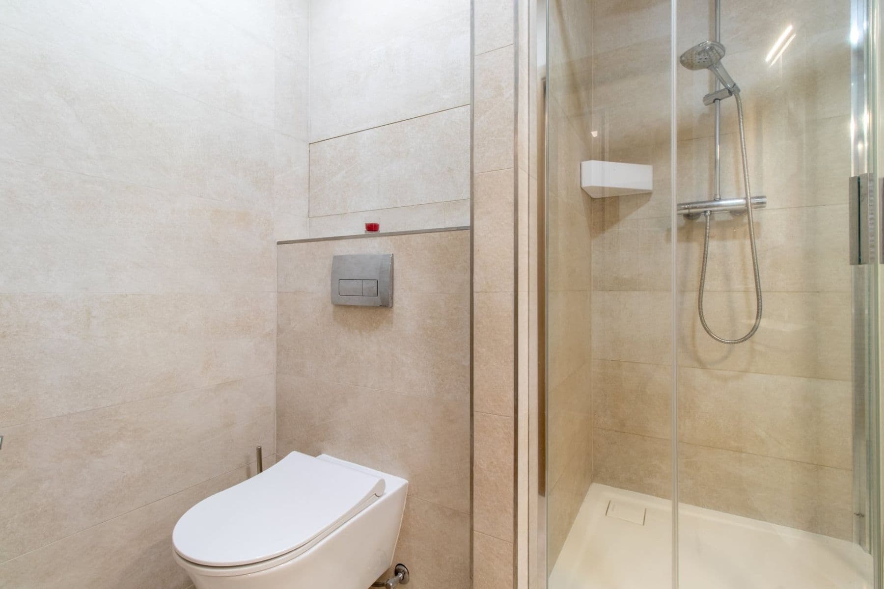 Prenájom bytu 2-izbový 50 m², Kurčatovova, Praha, Praha Prenájom bytu 2-izbový 50 m², Kurčatovova, Praha, Praha