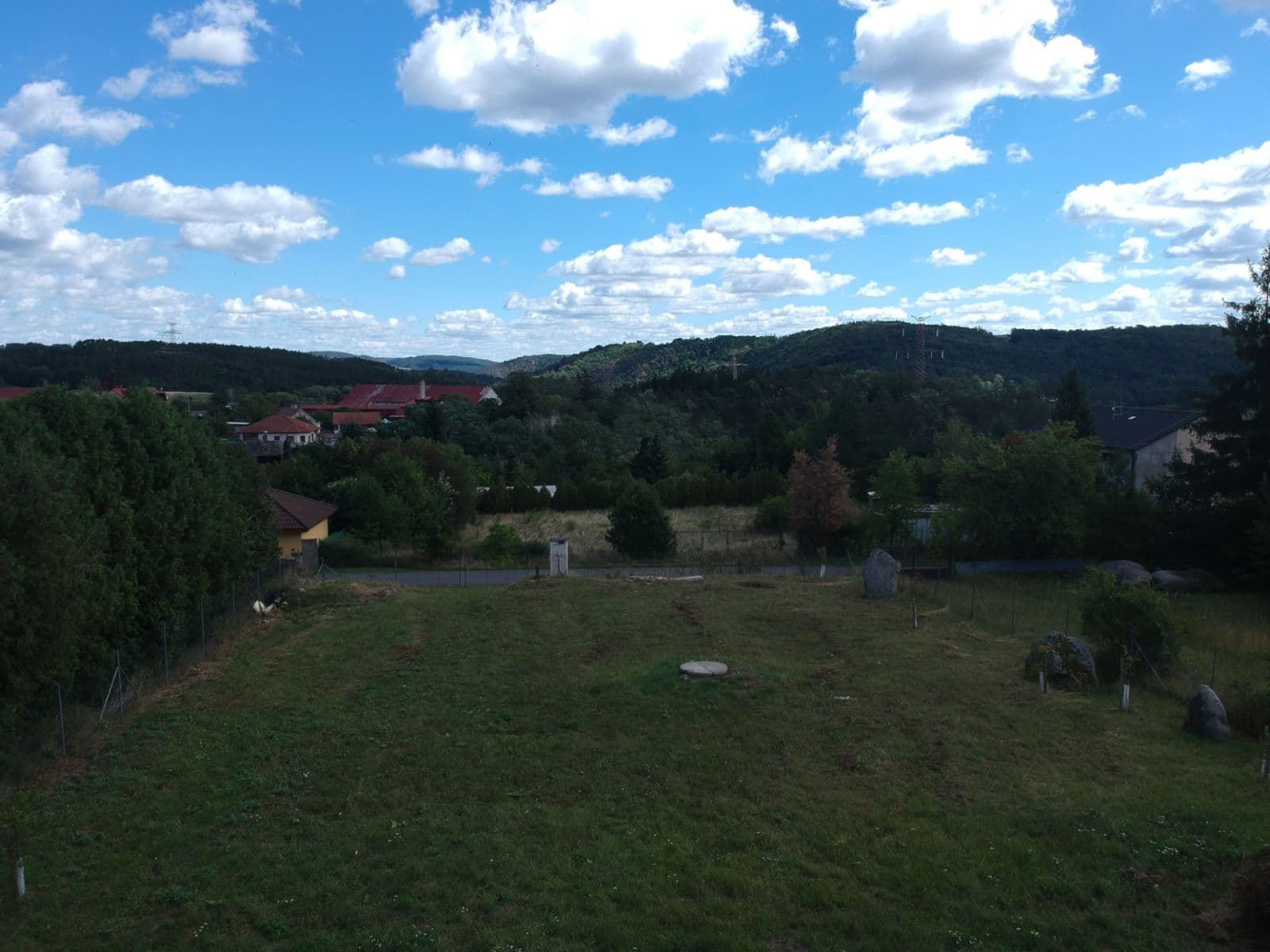 Predaj pozemku 1.110 m², Bratřínov, Středočeský kraj Predaj pozemku 1.110 m², Bratřínov, Středočeský kraj