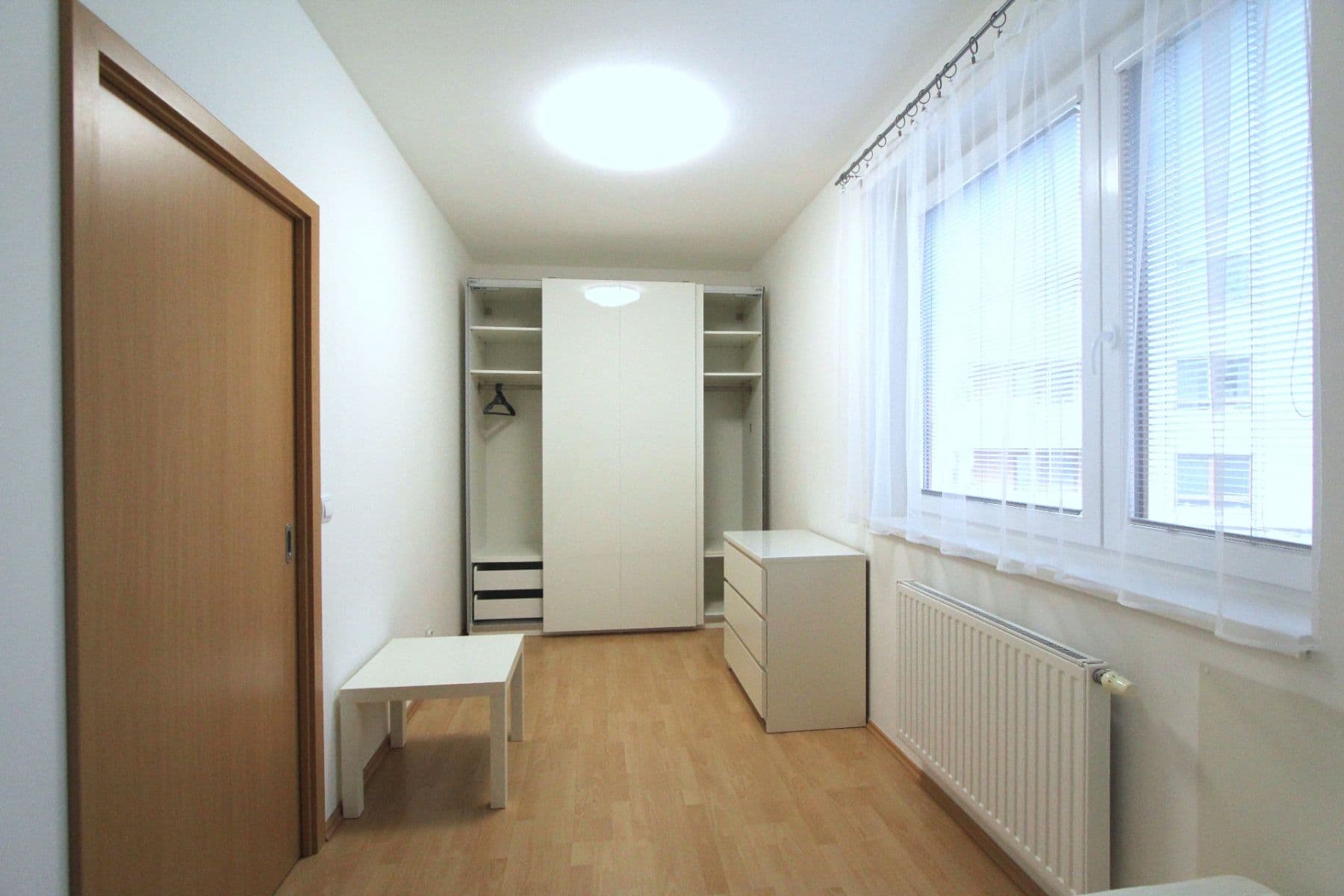 Prenájom bytu 2-izbový 40 m², V Zahradách, Praha, Praha Prenájom bytu 2-izbový 40 m², V Zahradách, Praha, Praha