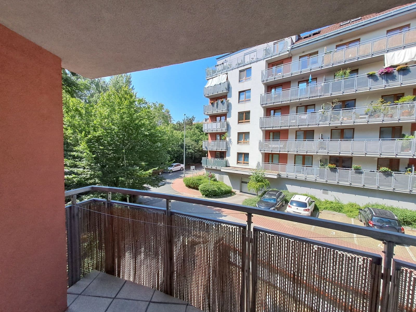 Prenájom bytu 2-izbový 40 m², V Zahradách, Praha, Praha Prenájom bytu 2-izbový 40 m², V Zahradách, Praha, Praha