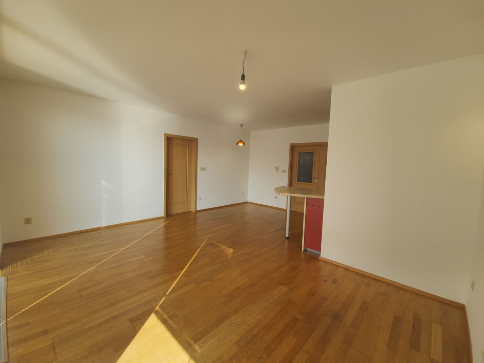 Predaj bytu 4-izbový 92 m², Pod Hliništěm, Praha, Praha Predaj bytu 4-izbový 92 m², Pod Hliništěm, Praha, Praha