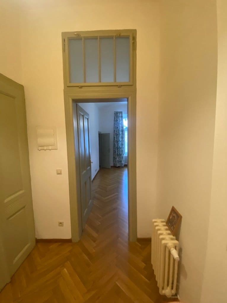Prenájom bytu 1-izbový 40 m², Na Václavce, Praha, Praha Prenájom bytu 1-izbový 40 m², Na Václavce, Praha, Praha