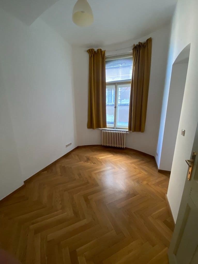 Prenájom bytu 1-izbový 40 m², Na Václavce, Praha, Praha Prenájom bytu 1-izbový 40 m², Na Václavce, Praha, Praha