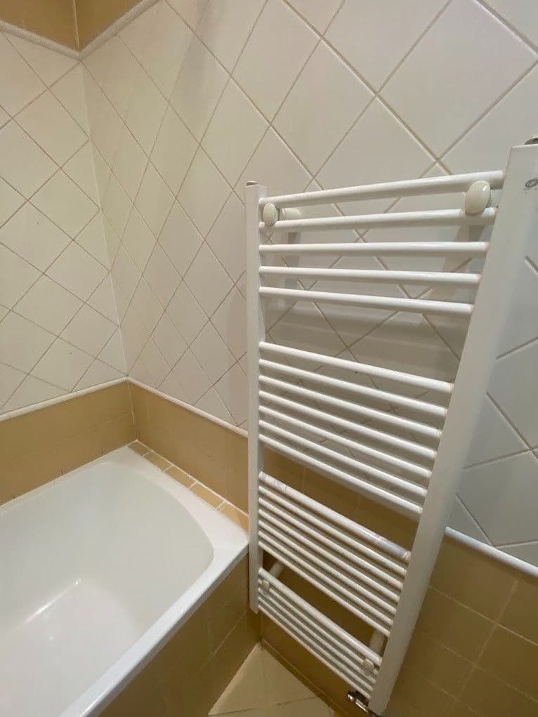 Prenájom bytu 1-izbový 40 m², Na Václavce, Praha, Praha Prenájom bytu 1-izbový 40 m², Na Václavce, Praha, Praha
