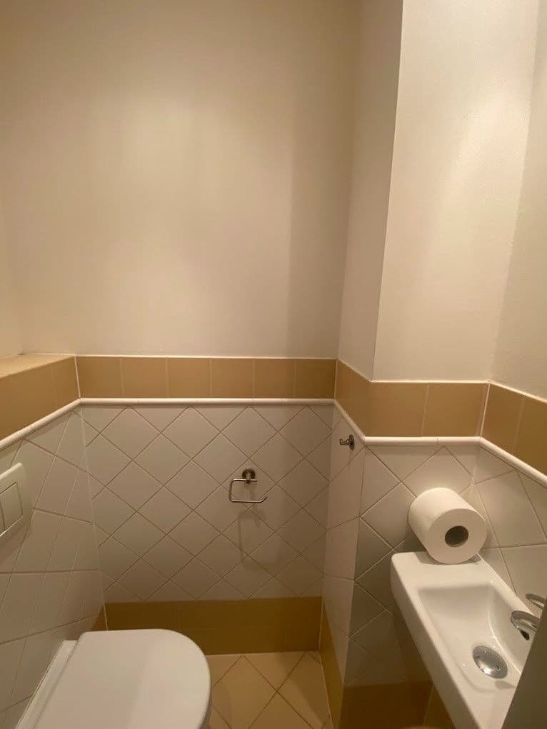 Prenájom bytu 1-izbový 40 m², Na Václavce, Praha, Praha Prenájom bytu 1-izbový 40 m², Na Václavce, Praha, Praha