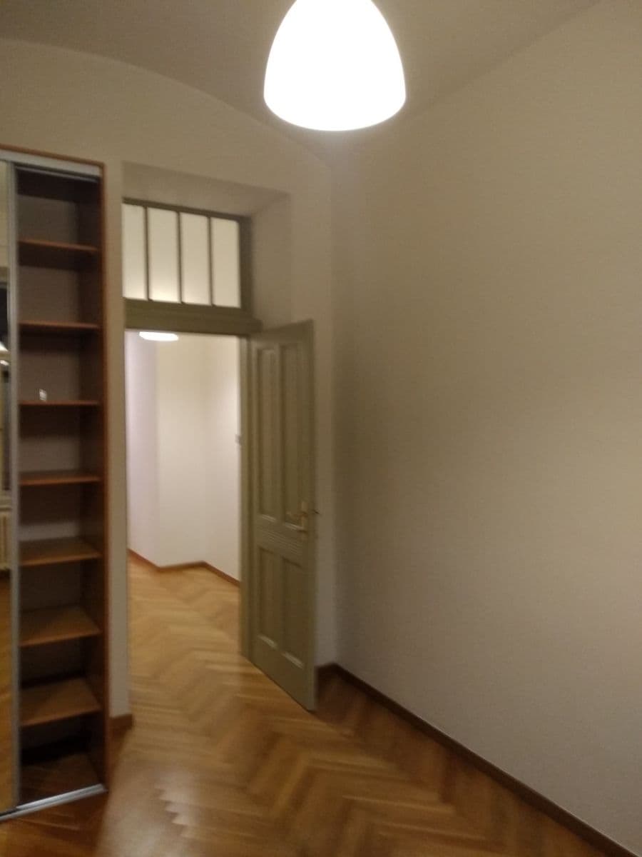 Prenájom bytu 1-izbový 40 m², Na Václavce, Praha, Praha Prenájom bytu 1-izbový 40 m², Na Václavce, Praha, Praha