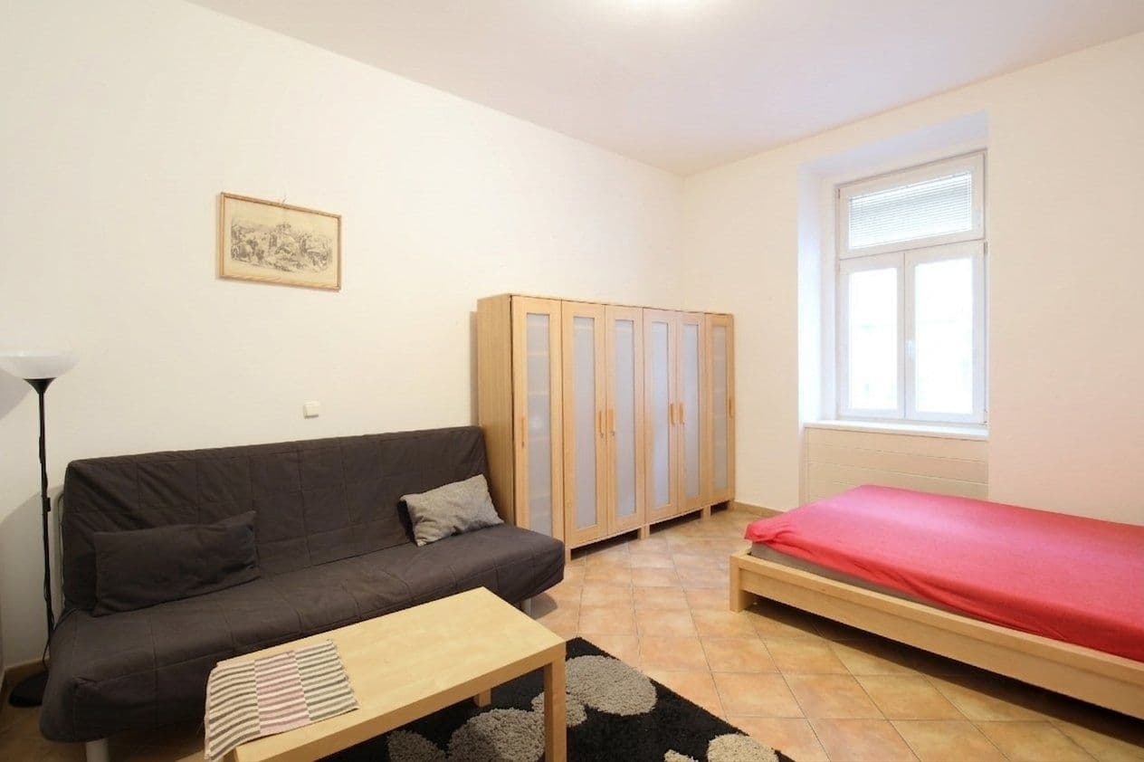 Prenájom bytu 1-izbový 37 m², Řehořova, Praha, Praha Prenájom bytu 1-izbový 37 m², Řehořova, Praha, Praha