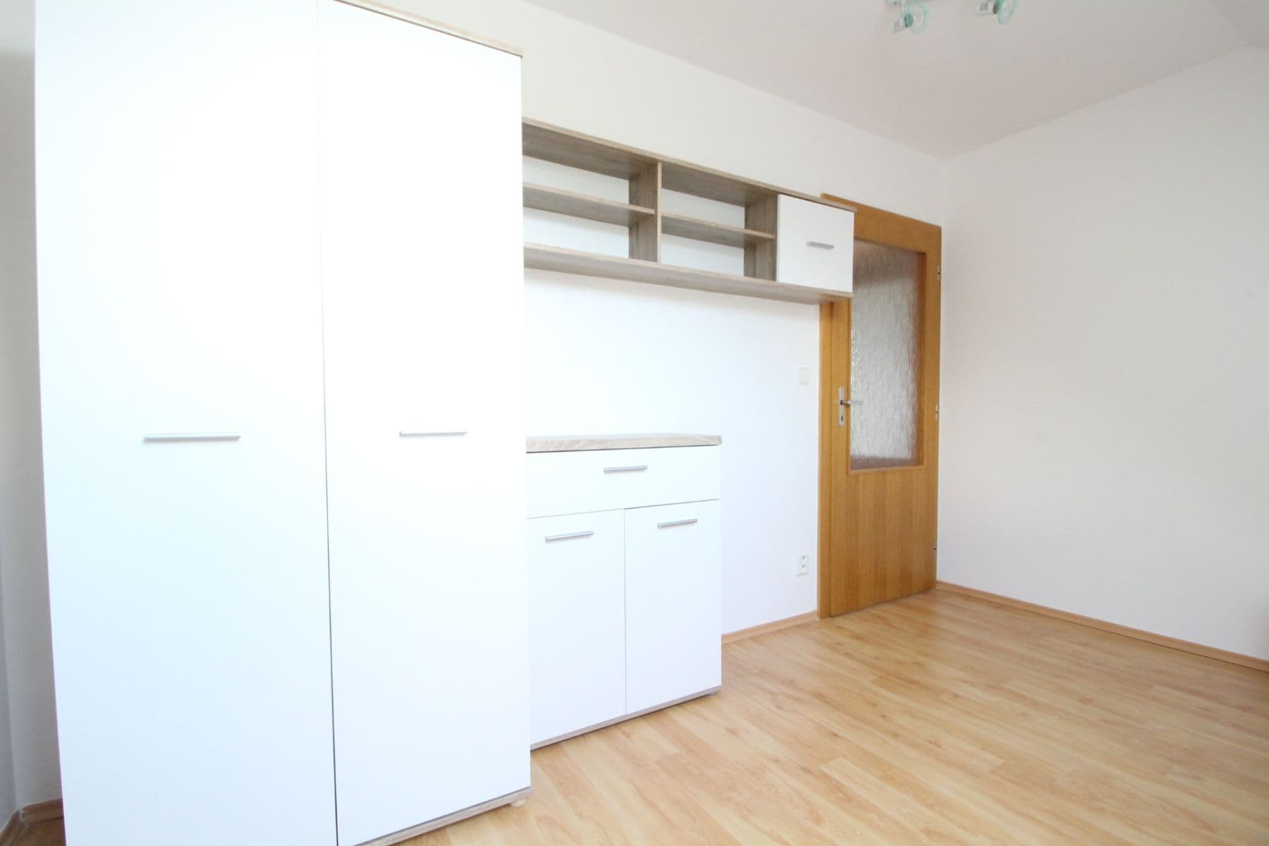 Prenájom domu 97 m², pozemok 59 m², Martinská, Kolín, Středočeský kraj Prenájom domu 97 m², pozemok 59 m², Martinská, Kolín, Středočeský kraj