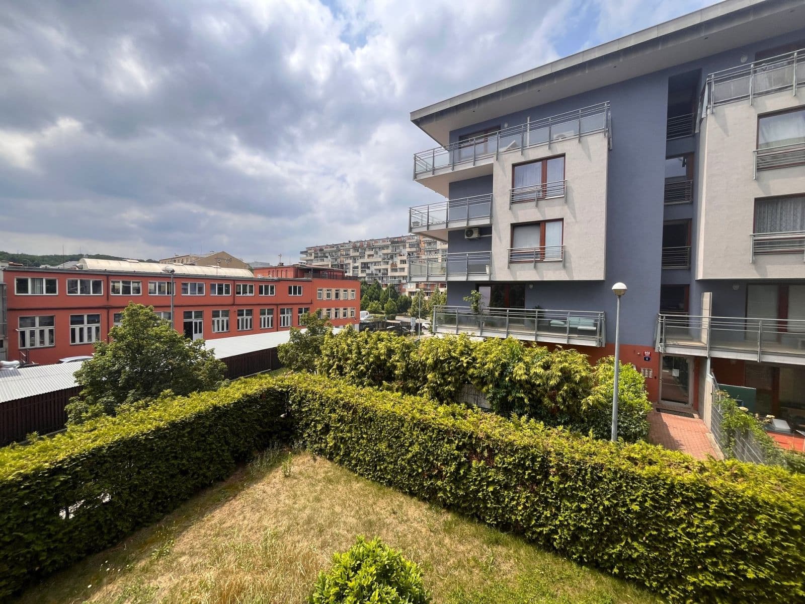 Prenájom bytu 2-izbový 62 m², Jana Přibíka, Praha, Praha Prenájom bytu 2-izbový 62 m², Jana Přibíka, Praha, Praha