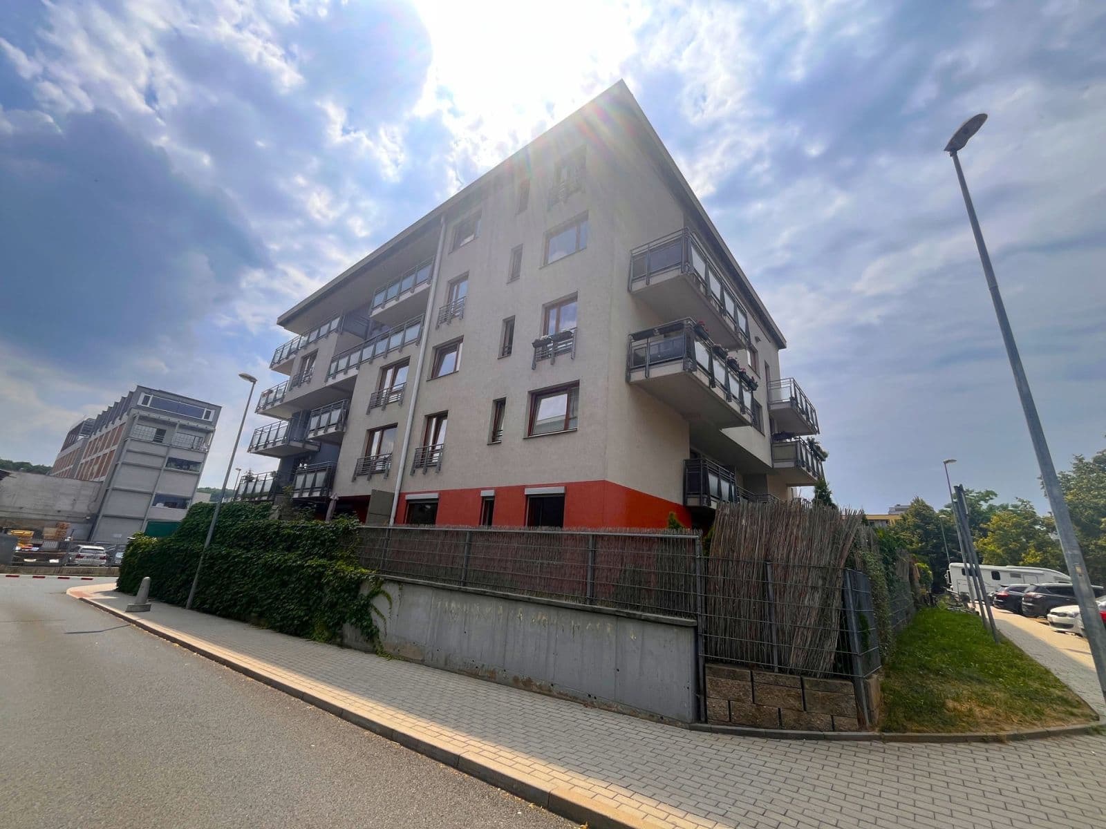 Prenájom bytu 2-izbový 62 m², Jana Přibíka, Praha, Praha Prenájom bytu 2-izbový 62 m², Jana Přibíka, Praha, Praha