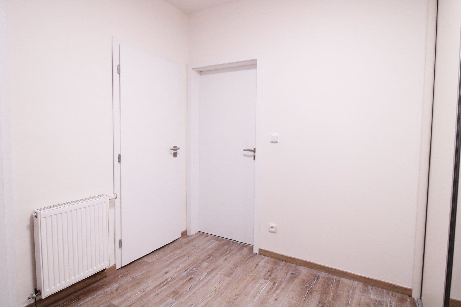 Prenájom bytu 3-izbový 88 m², Branov, Středočeský kraj Prenájom bytu 3-izbový 88 m², Branov, Středočeský kraj