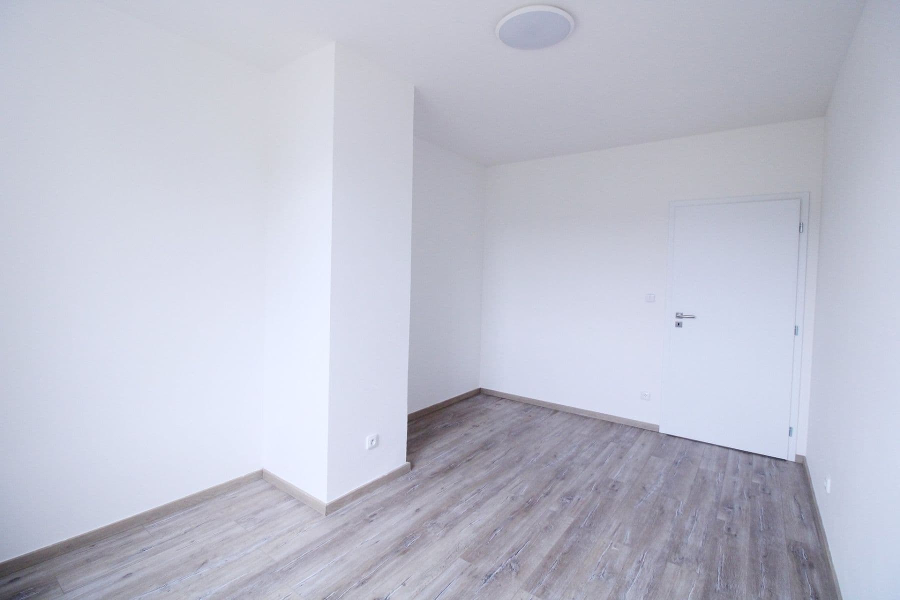 Prenájom bytu 3-izbový 88 m², Branov, Středočeský kraj Prenájom bytu 3-izbový 88 m², Branov, Středočeský kraj