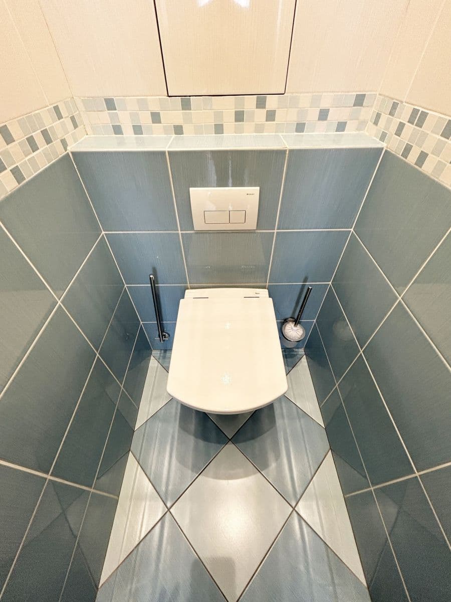 Prenájom bytu 3-izbový 69 m², Machatého, Praha, Praha Prenájom bytu 3-izbový 69 m², Machatého, Praha, Praha