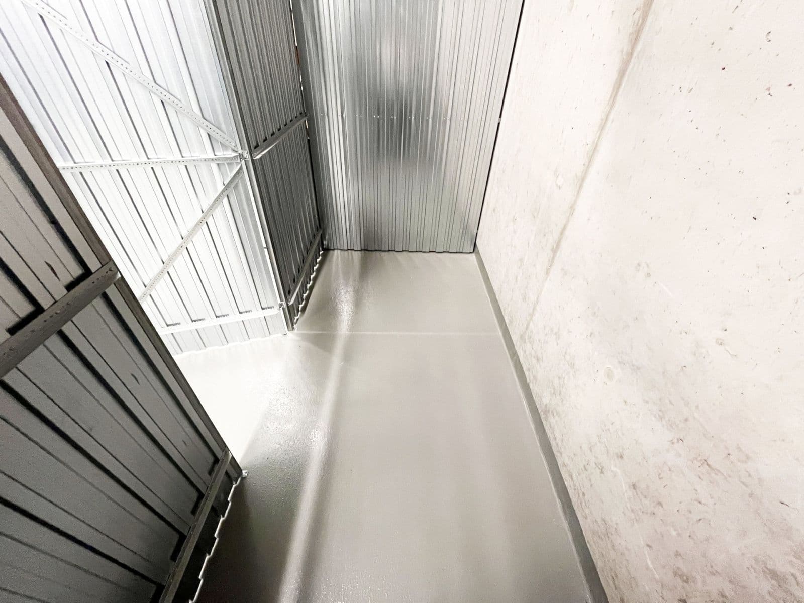 Prenájom bytu 1-izbový 39 m², U Komína, Praha, Praha Prenájom bytu 1-izbový 39 m², U Komína, Praha, Praha