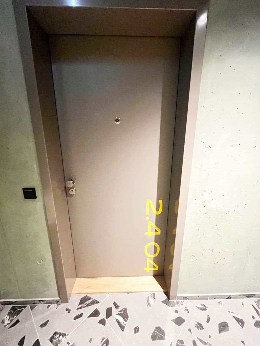 Prenájom bytu 1-izbový 37 m², U Komína, Praha, Praha Prenájom bytu 1-izbový 37 m², U Komína, Praha, Praha