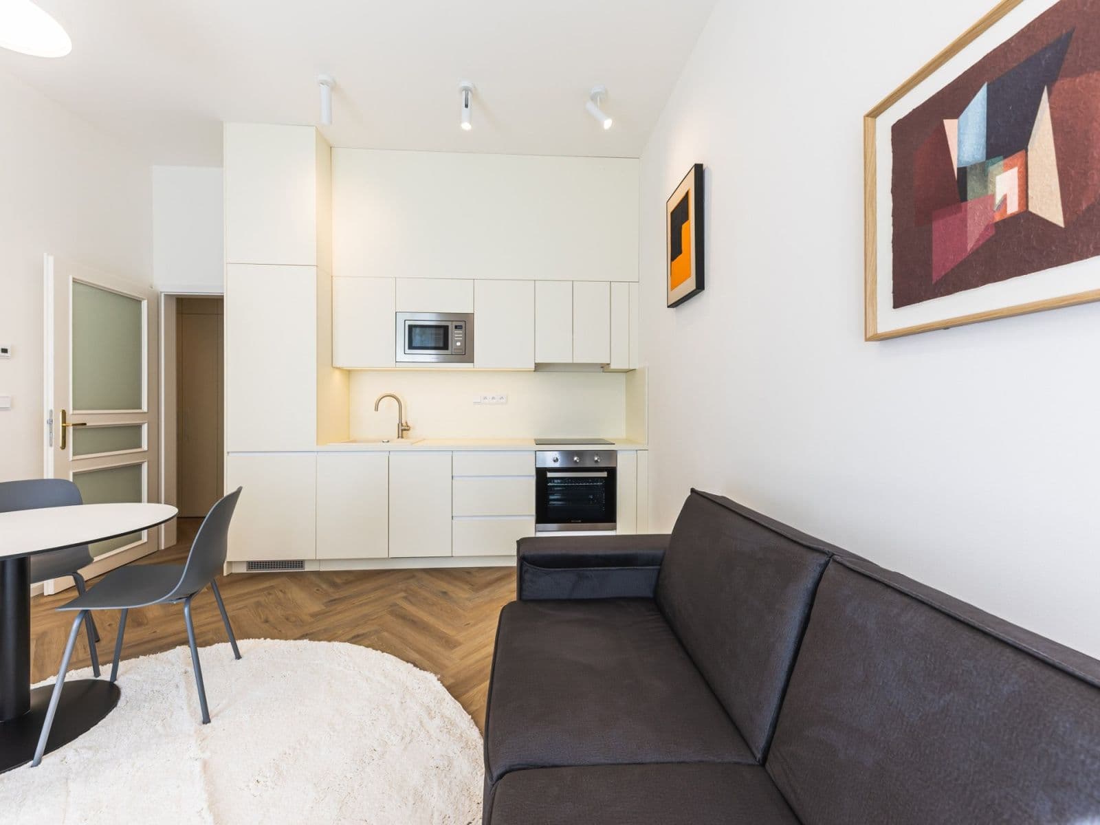 Prenájom bytu 2-izbový 42 m², Sázavská, Praha, Praha Prenájom bytu 2-izbový 42 m², Sázavská, Praha, Praha