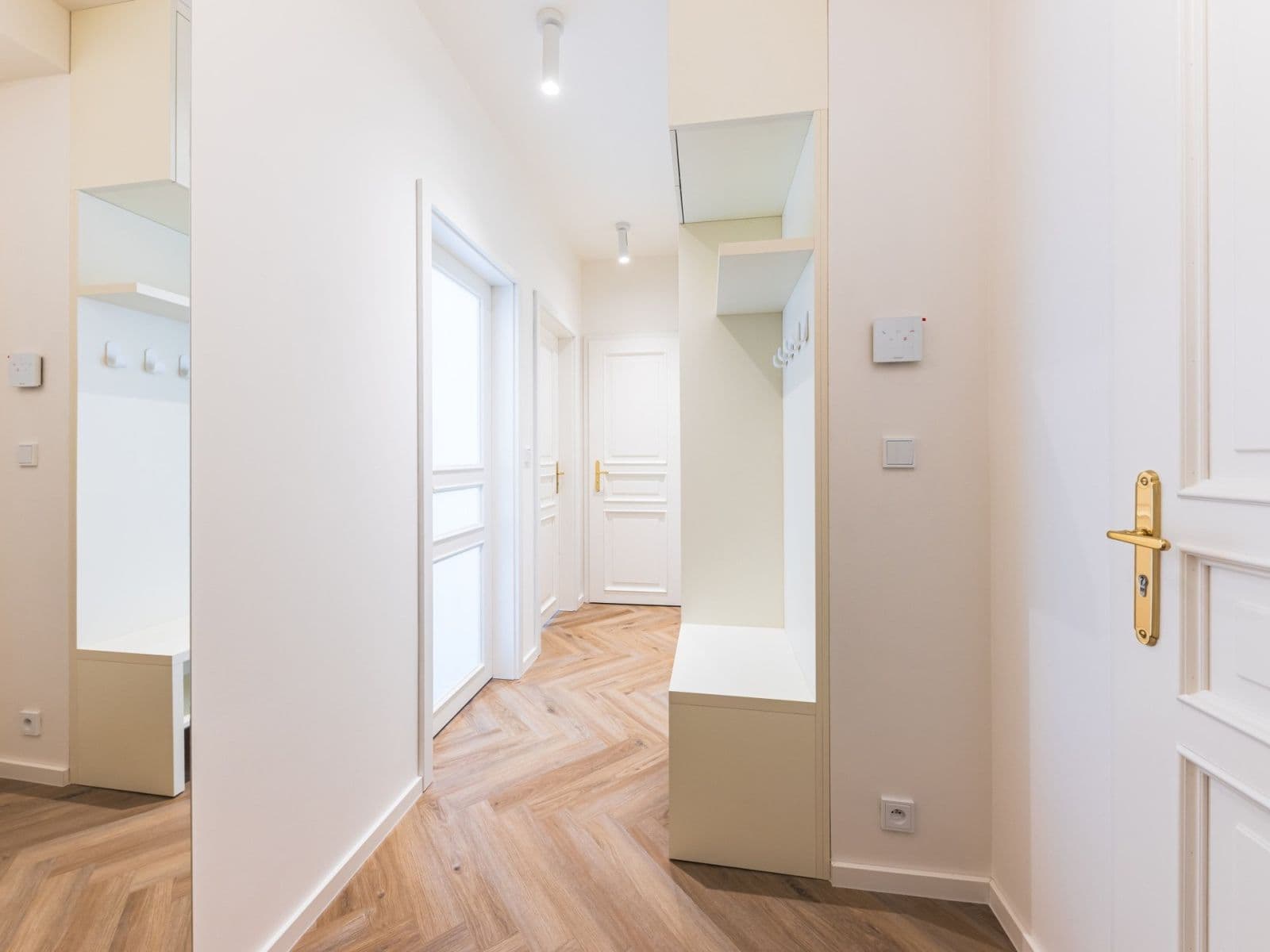 Prenájom bytu 2-izbový 42 m², Sázavská, Praha, Praha Prenájom bytu 2-izbový 42 m², Sázavská, Praha, Praha