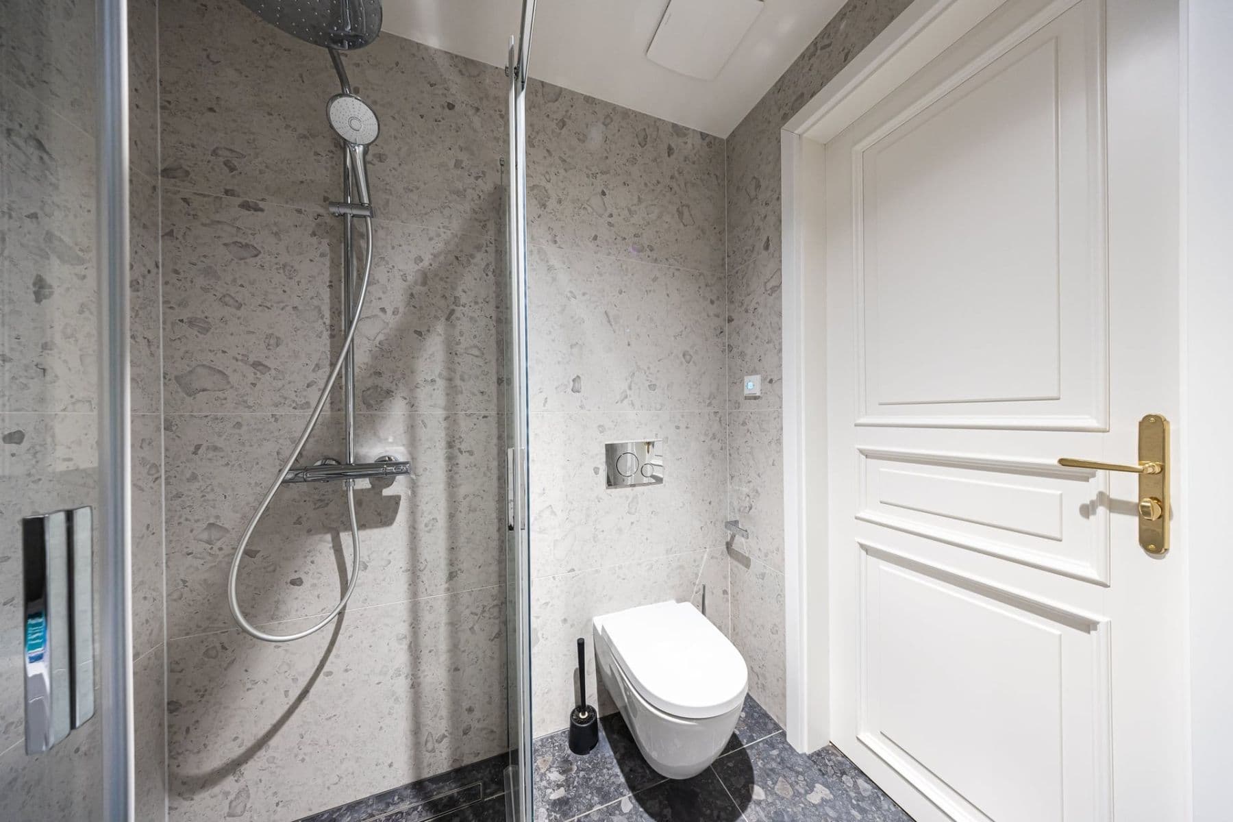 Prenájom bytu 2-izbový 42 m², Sázavská, Praha, Praha Prenájom bytu 2-izbový 42 m², Sázavská, Praha, Praha