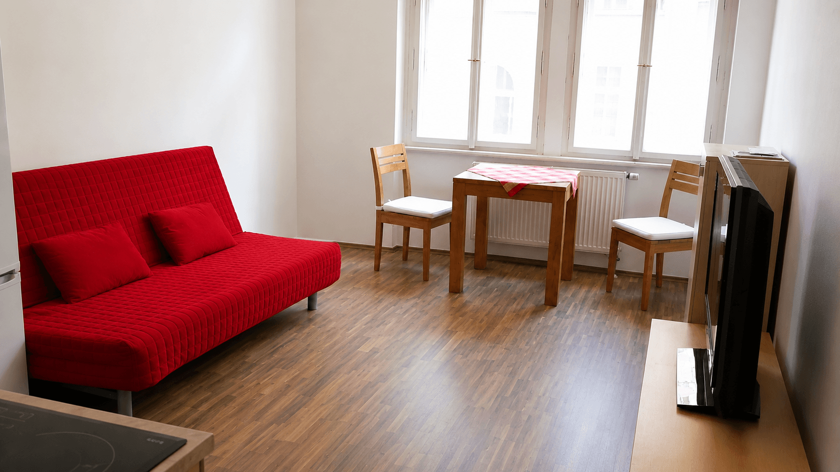 Prenájom bytu 2-izbový 55 m², Čestmírova, Praha, Praha Prenájom bytu 2-izbový 55 m², Čestmírova, Praha, Praha