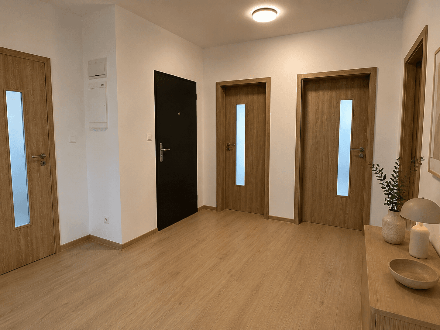Prenájom bytu 3-izbový 94 m², Horova, Ústí nad Labem, Ústecký kraj Prenájom bytu 3-izbový 94 m², Horova, Ústí nad Labem, Ústecký kraj