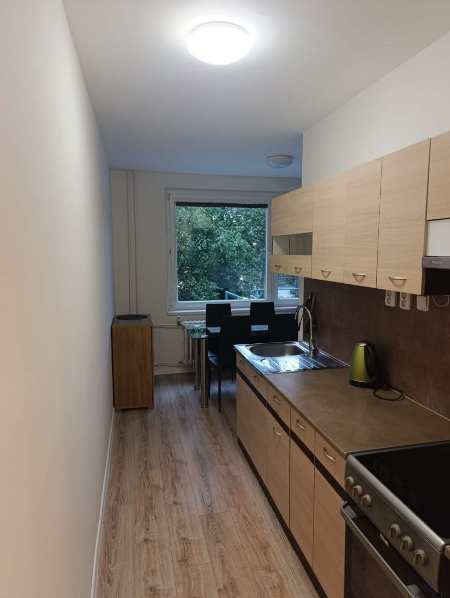 Prenájom bytu 1-izbový 36 m², Vondrákova, Brno, Jihomoravský kraj Prenájom bytu 1-izbový 36 m², Vondrákova, Brno, Jihomoravský kraj