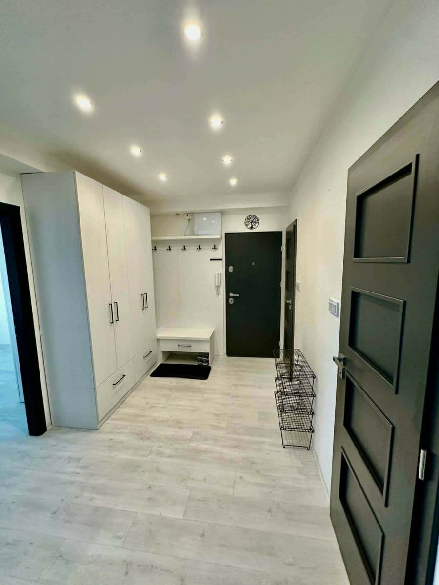 Prenájom bytu 3-izbový 75 m², Tyršova, Vyškov, Jihomoravský kraj Prenájom bytu 3-izbový 75 m², Tyršova, Vyškov, Jihomoravský kraj