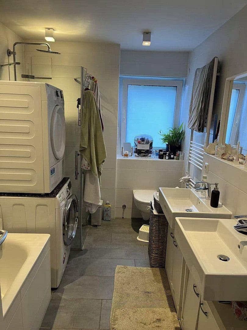 Predaj bytu 3-izbový 70 m², Freiherr-von-Stengel-Str.xx, Neubiberg, Bavorsko Predaj bytu 3-izbový 70 m², Freiherr-von-Stengel-Str.xx, Neubiberg, Bavorsko