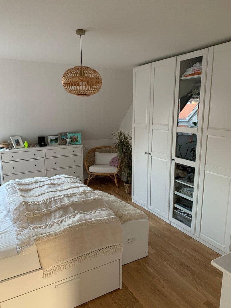 Predaj bytu 4-izbový 113 m², Metzingen, Bádensko-Wurttembersko Predaj bytu 4-izbový 113 m², Metzingen, Bádensko-Wurttembersko