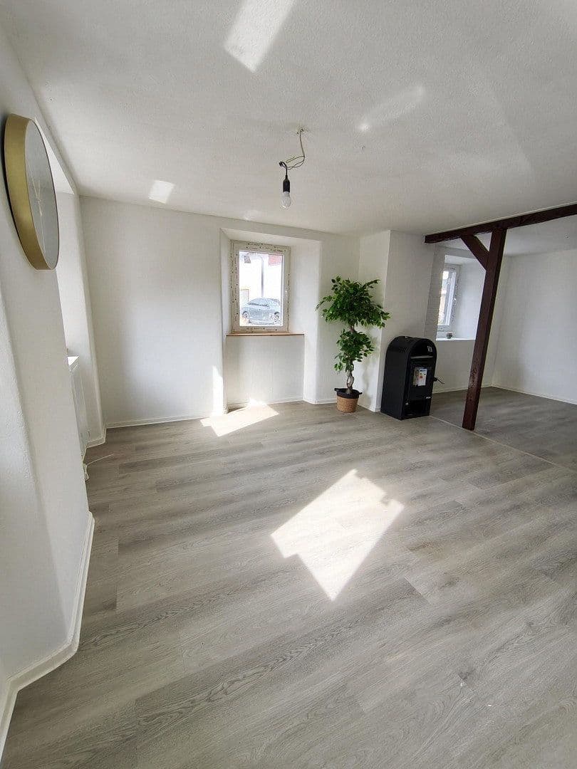 Predaj domu 259 m², pozemok 718 m², Euskirchenerstr. 33, Nettersheim, Severné Porýnie - Westfálsko Predaj domu 259 m², pozemok 718 m², Euskirchenerstr. 33, Nettersheim, Severné Porýnie - Westfálsko