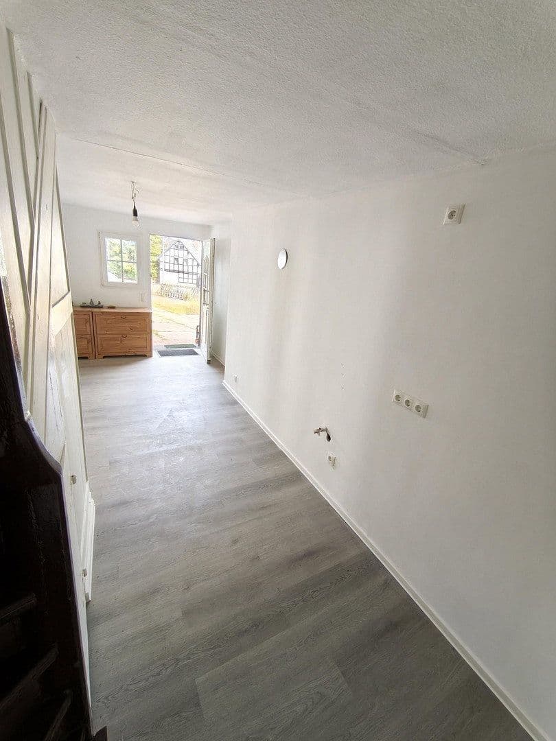 Predaj domu 259 m², pozemok 718 m², Euskirchenerstr. 33, Nettersheim, Severné Porýnie - Westfálsko Predaj domu 259 m², pozemok 718 m², Euskirchenerstr. 33, Nettersheim, Severné Porýnie - Westfálsko