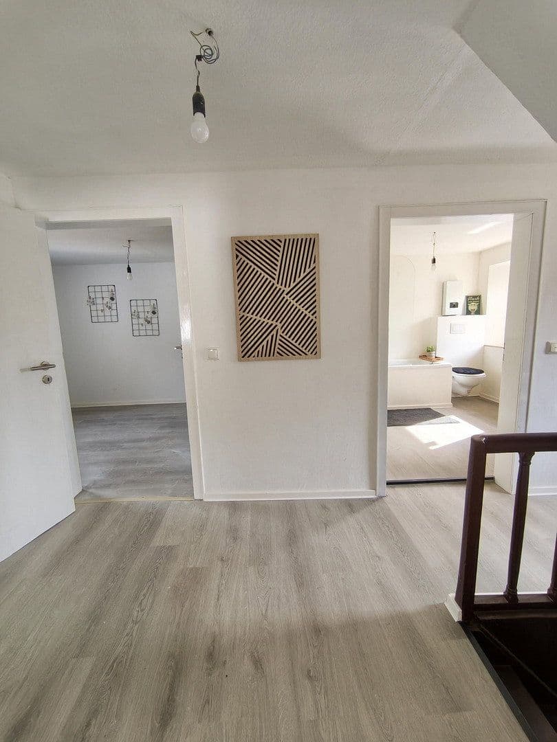 Predaj domu 259 m², pozemok 718 m², Euskirchenerstr. 33, Nettersheim, Severné Porýnie - Westfálsko Predaj domu 259 m², pozemok 718 m², Euskirchenerstr. 33, Nettersheim, Severné Porýnie - Westfálsko