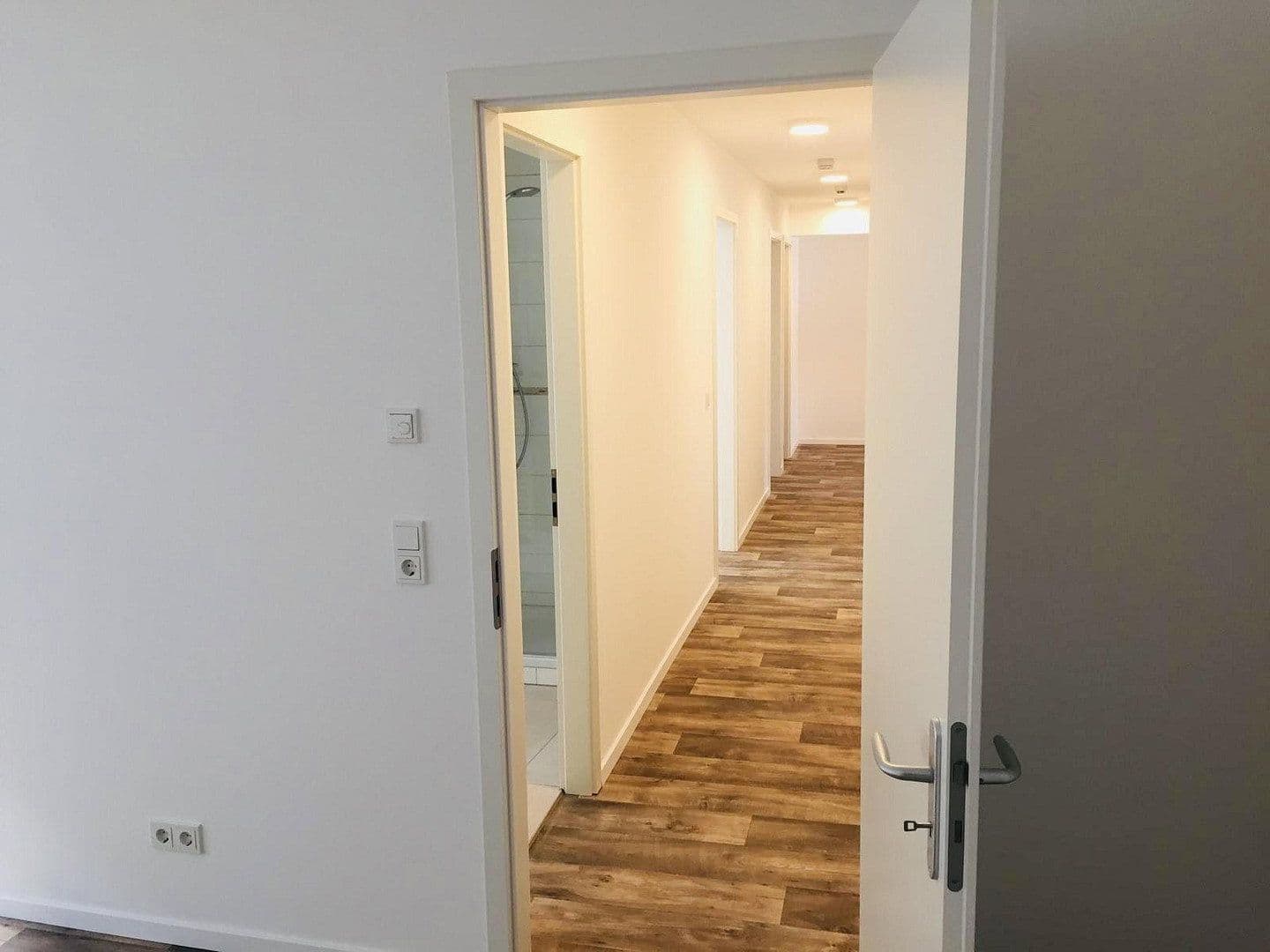 Prenájom bytu 4-izbový 100 m², Tanzberg 1, Meiningen, Durínsko Prenájom bytu 4-izbový 100 m², Tanzberg 1, Meiningen, Durínsko
